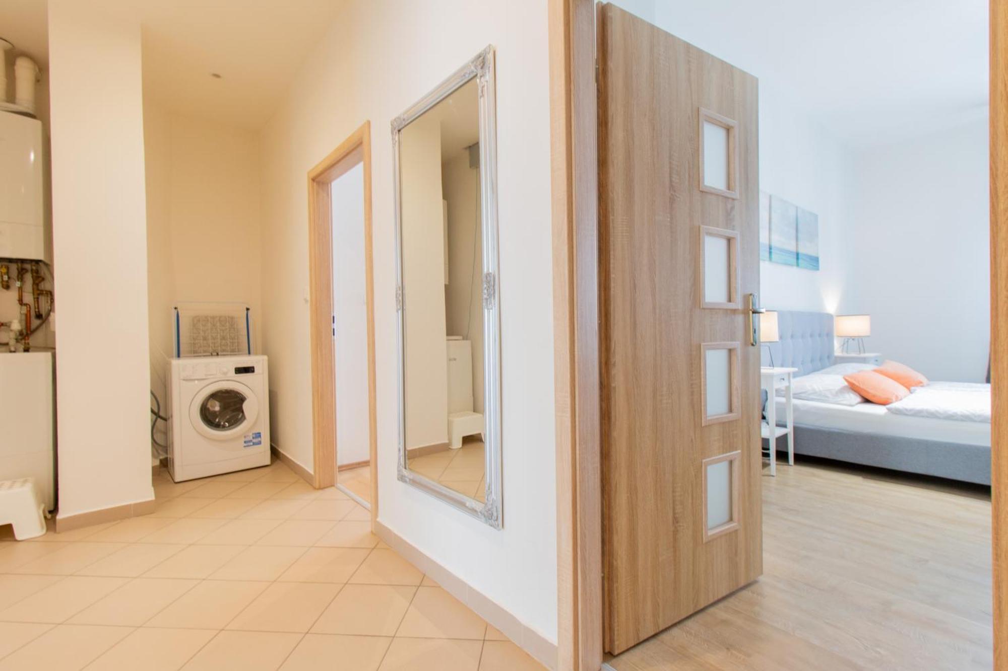 Riverside Cr Apartment 프라하 외부 사진