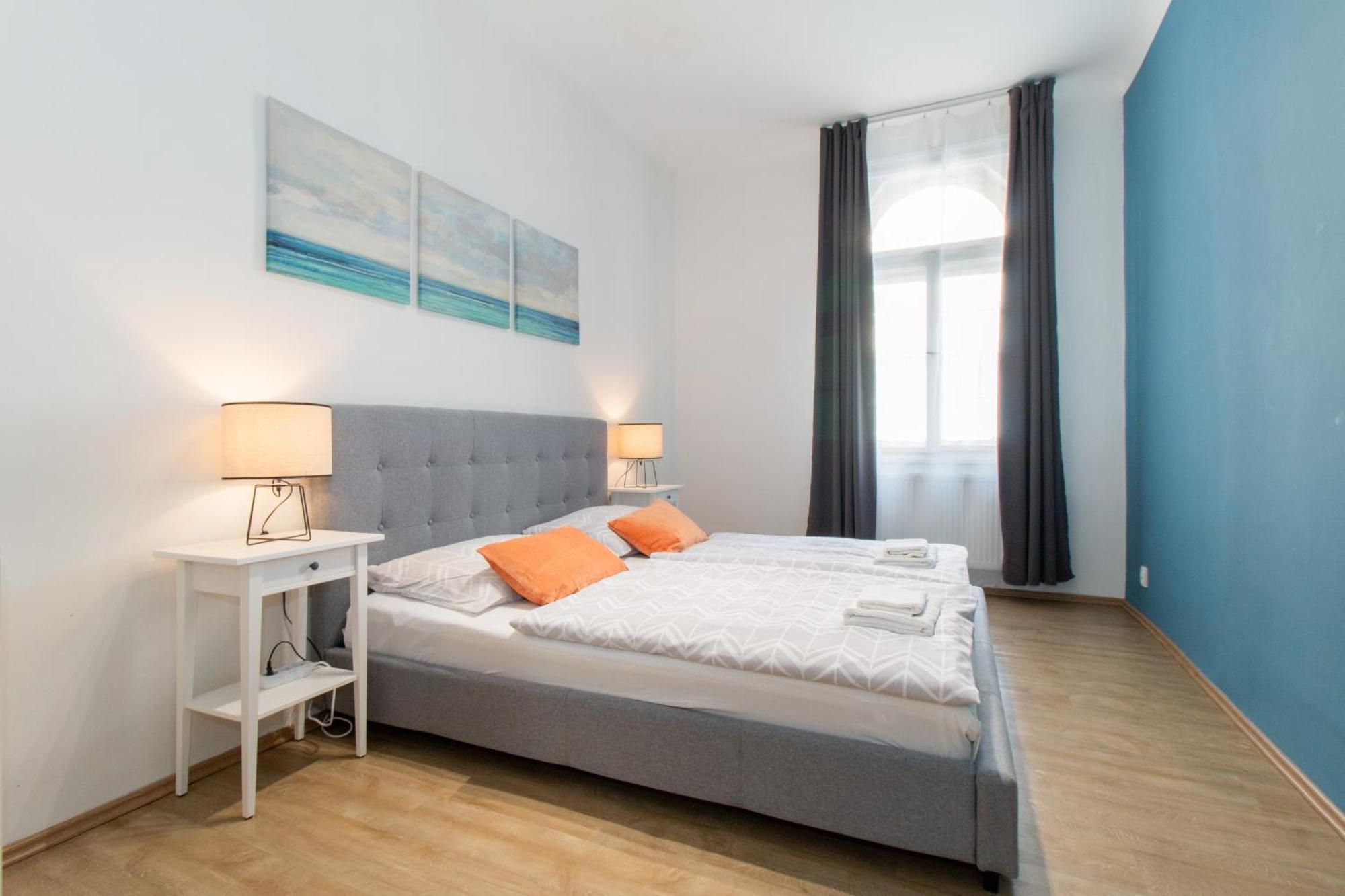 Riverside Cr Apartment 프라하 외부 사진